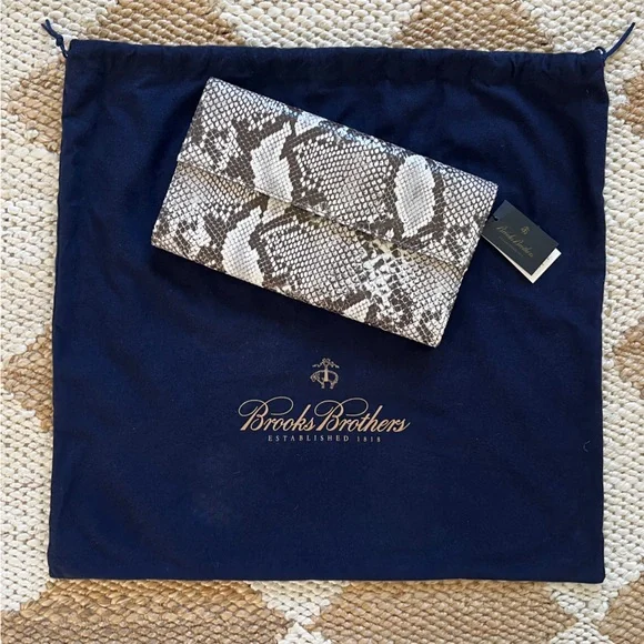 NWT Brooks Brothers Snakeskin Print Foldover/Envelope Leather Clutch - Picture 2 of 15